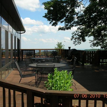 Bent Mountain Lodge ロアノーク エクステリア 写真