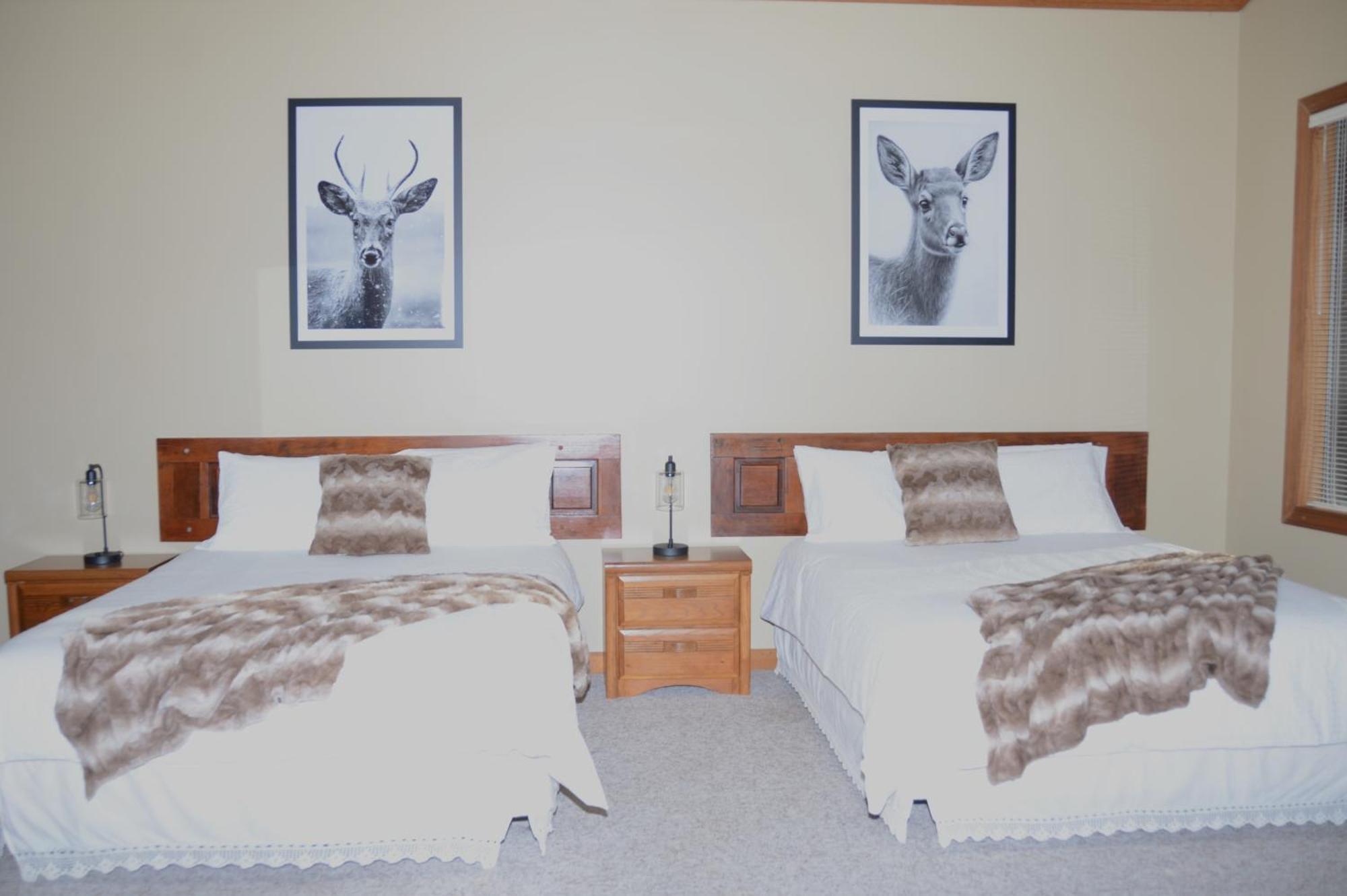 Bent Mountain Lodge ロアノーク エクステリア 写真
